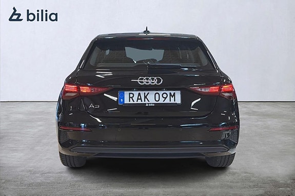 Audi A3 4 of 23