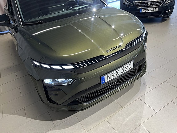 Skoda Enyaq RS 3 of 21