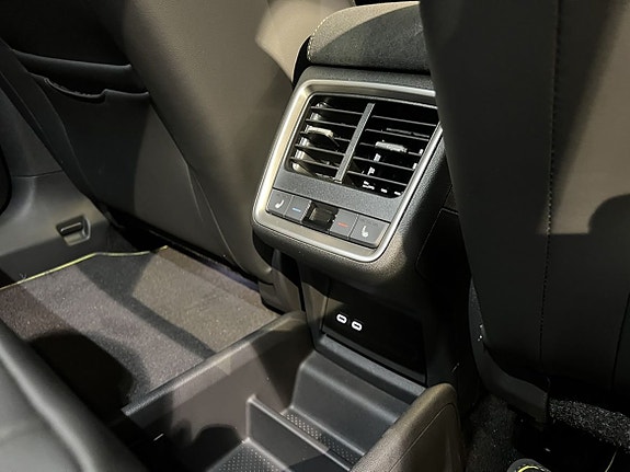 Skoda Enyaq RS 18 of 21