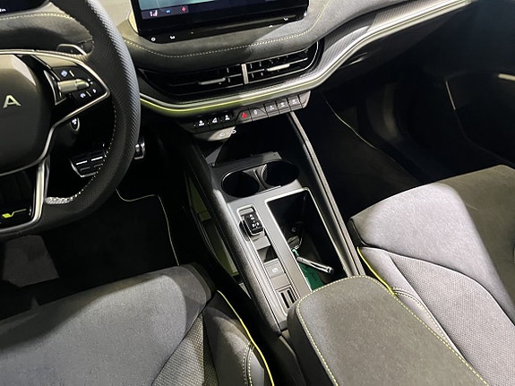 Skoda Enyaq RS 21 of 21