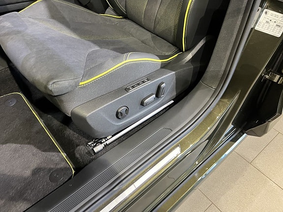 Skoda Enyaq RS 13 of 21