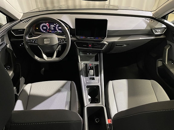Seat Leon 12 of 17