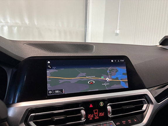 BMW 320 13 of 22