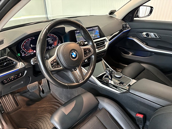 BMW 320 7 of 22