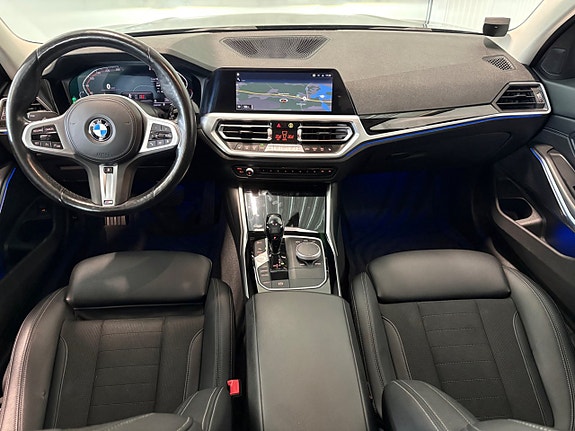 BMW 320 10 of 22
