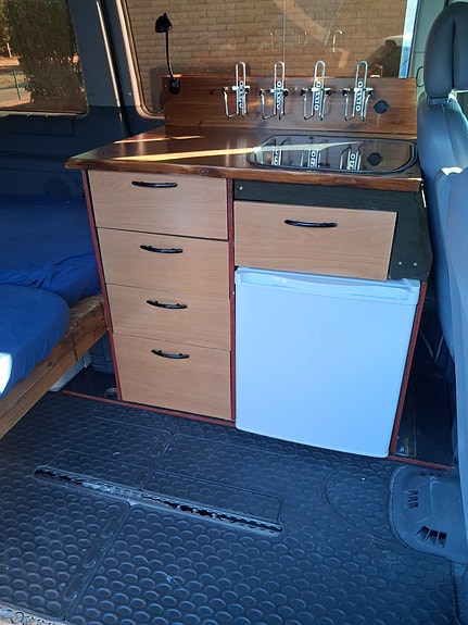 Mercedes-Benz Viano 3 of 8