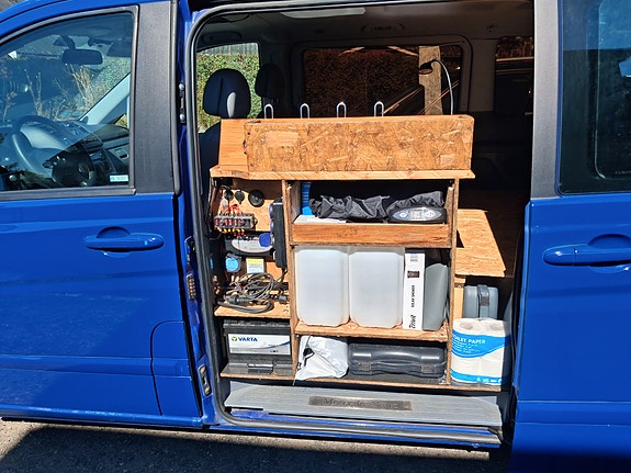Mercedes-Benz Viano 7 of 8