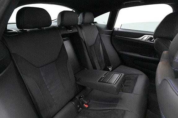 BMW i4 19 of 27