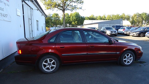Volvo S80 7 of 18