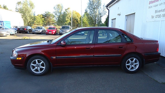 Volvo S80 3 of 18