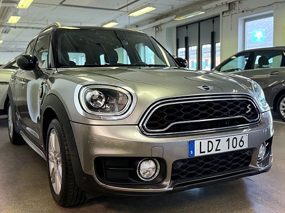 MINI Countryman Cooper SE 6 of 15