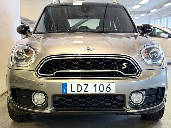 MINI Countryman Cooper SE 4 of 15