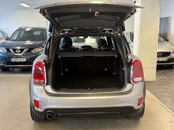 MINI Countryman Cooper SE 8 of 15