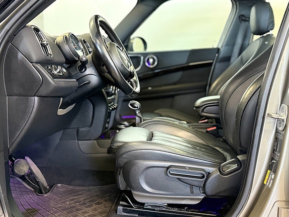 MINI Countryman Cooper SE 10 of 15