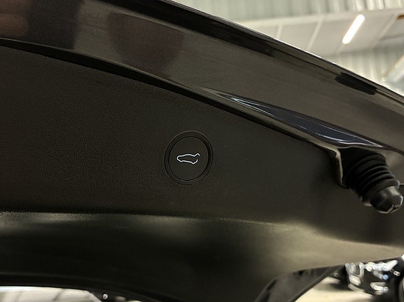 Tesla Model 3 16 of 18