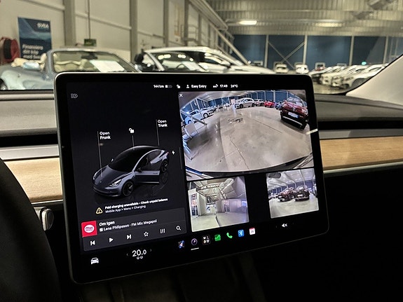 Tesla Model 3 15 of 18