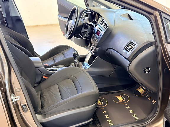 Kia Ceed 8 of 14