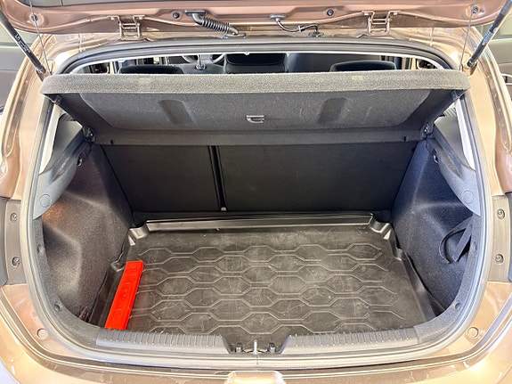 Kia Ceed 9 of 14