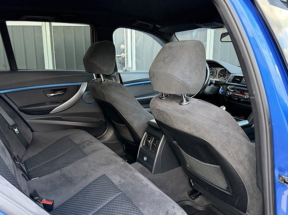 BMW 320d 12 of 21