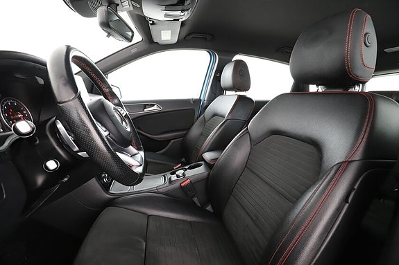 Mercedes-Benz B220 5 of 9