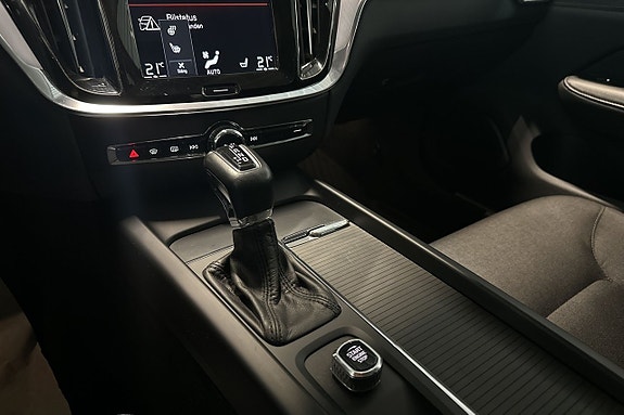 Volvo V60 11 of 20