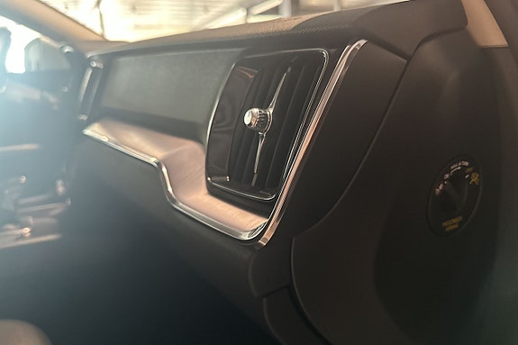 Volvo V60 16 of 20