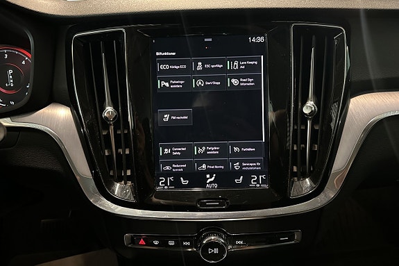 Volvo V60 14 of 20