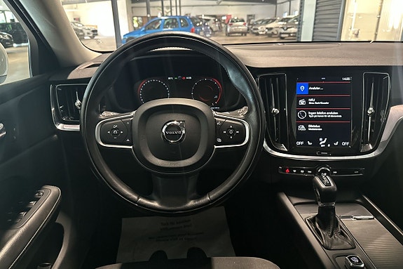 Volvo V60 10 of 20