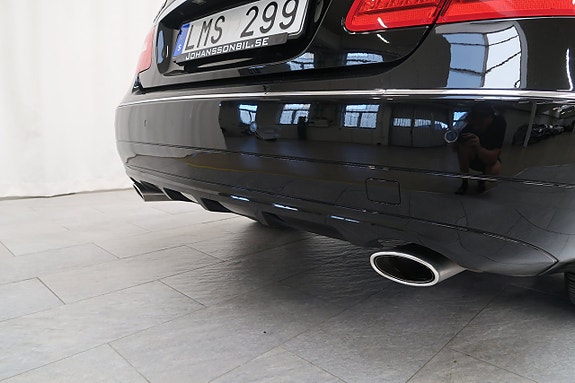Mercedes-Benz E350 22 of 24
