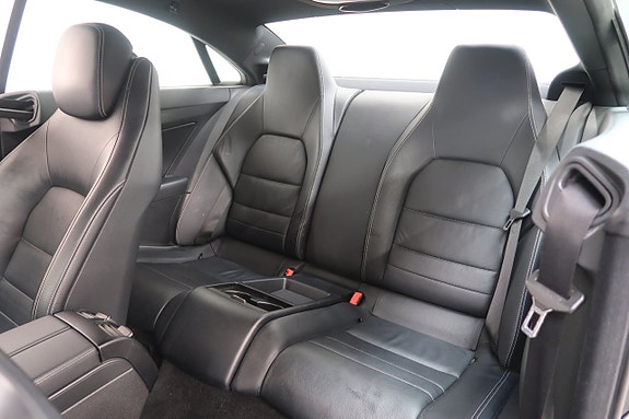 Mercedes-Benz E350 16 of 24