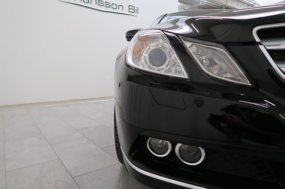 Mercedes-Benz E350 23 of 24