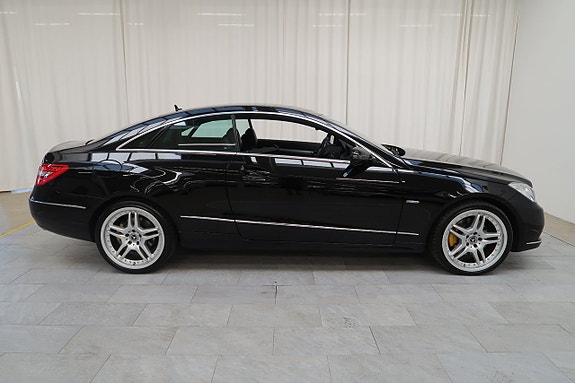 Mercedes-Benz E350 18 of 24