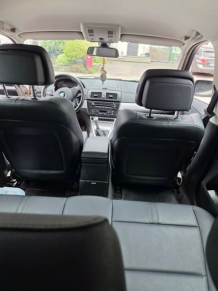 BMW X3 5 of 6
