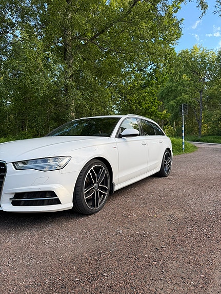 Audi A6 4 of 6