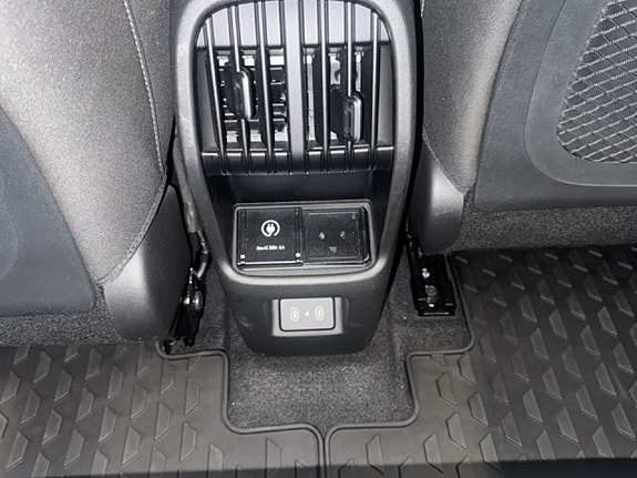 Hyundai Kona 24 of 24