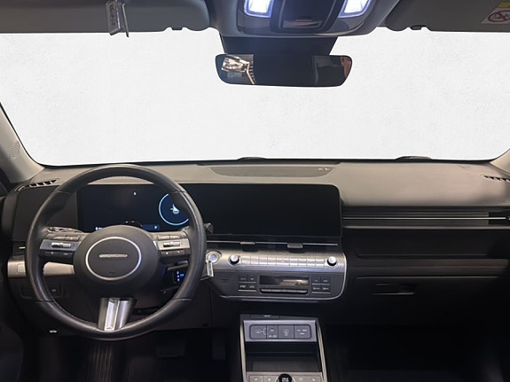 Hyundai Kona 14 of 24