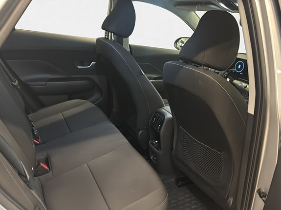 Hyundai Kona 13 of 24