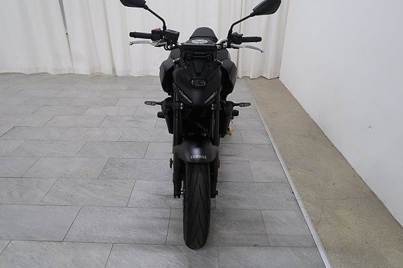 Yamaha MT-07 6 of 17