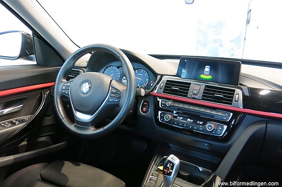 BMW 320 7 of 15