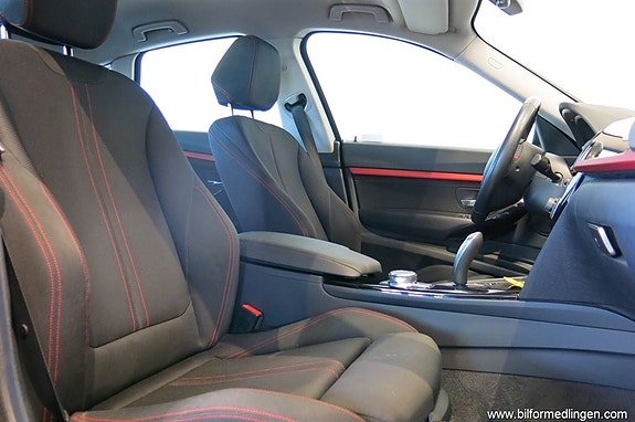 BMW 320 10 of 15