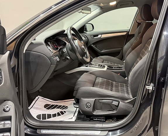 Audi A4 9 of 17