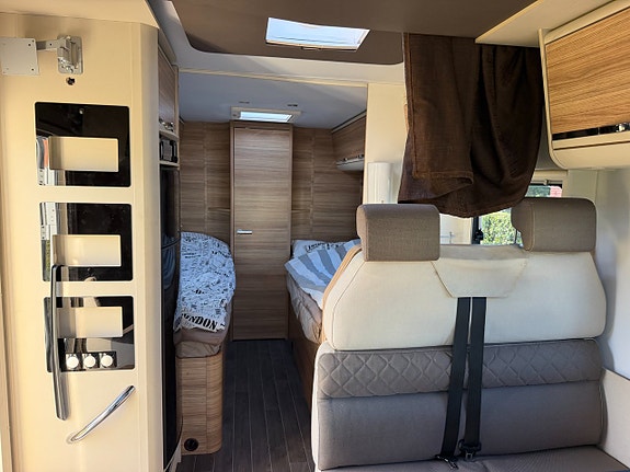 Adria Matrix M 670 SLT SCANDINAVIAN EDITION Långbäddar, välutrustad HÖSTPRIS! 13 of 27