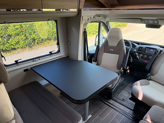 Adria Matrix M 670 SLT SCANDINAVIAN EDITION Långbäddar, välutrustad HÖSTPRIS! 12 of 27