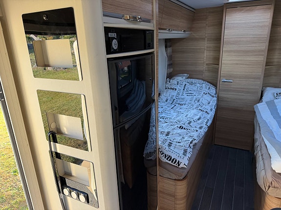 Adria Matrix M 670 SLT SCANDINAVIAN EDITION Långbäddar, välutrustad HÖSTPRIS! 17 of 27