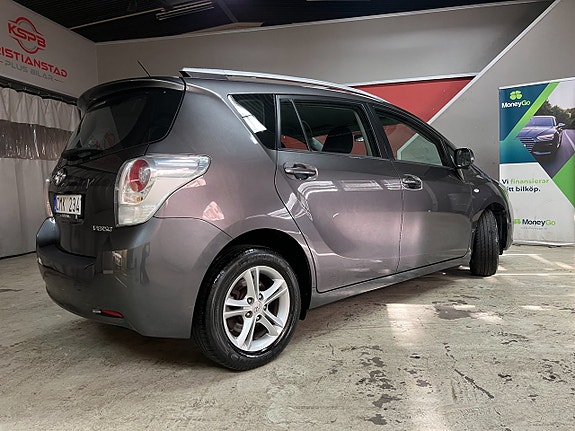 Toyota Verso 4 of 8