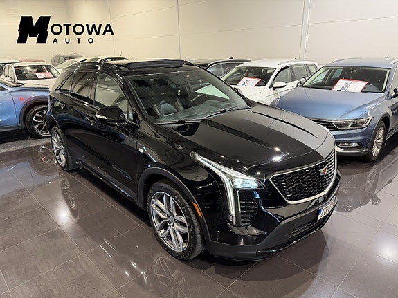 Cadillac XT4 7 of 26