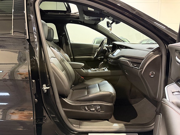 Cadillac XT4 13 of 26