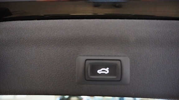 Audi A6 8 of 24