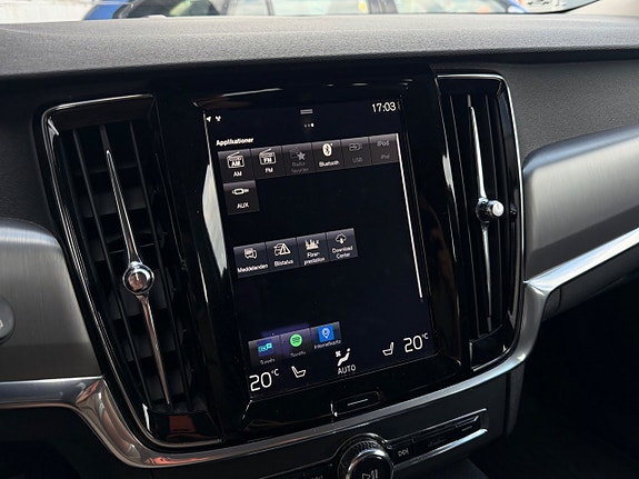 Volvo V90 10 of 14