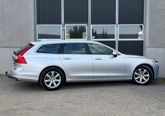 Volvo V90 3 of 14
